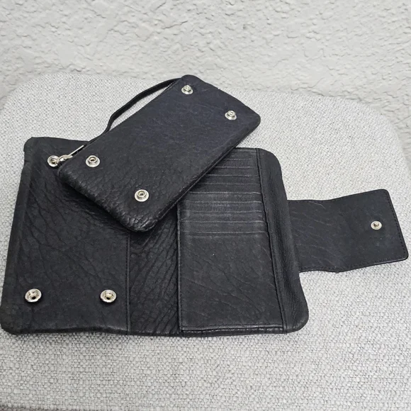 AllSaints Black Distressed Leather Tri Fold Wallet Zip Pocket - Picture 9 of 11